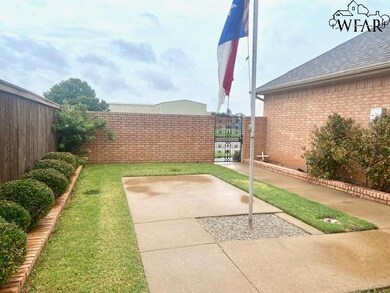 1521 Malcolm Ln, Wichita Falls, TX 76302 - photo 5