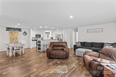 5900 Raintree Cir, Concord, NC 28027 - photo 5