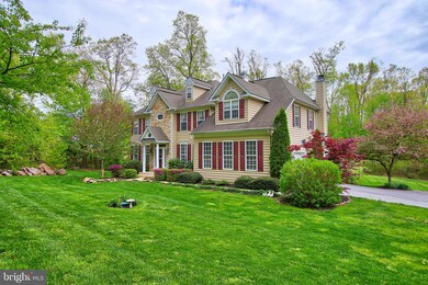 4899 Smithfield Dr, Manchester, MD 21102 - photo 2