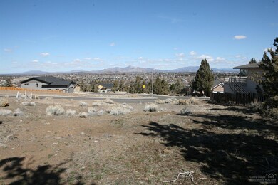 3514 SW Hillcrest Ct, Redmond, OR 97756 - photo 2