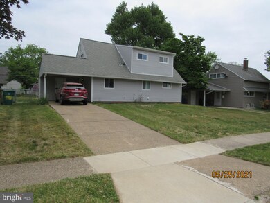 280 Appletree Dr, Levittown, PA 19055 - photo 2