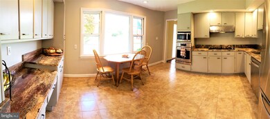 12306 Greenhill Dr, Silver Spring, MD 20904 - photo 4