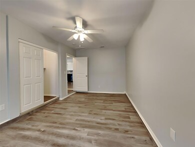 607 Dixon St, Cleburne, TX 76033 - photo 4