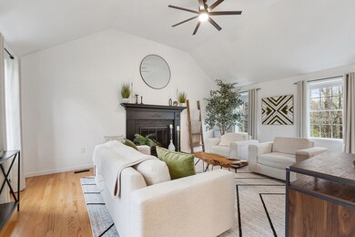 5 Dunny Cove Ln, Uxbridge, MA 01569 - photo 5