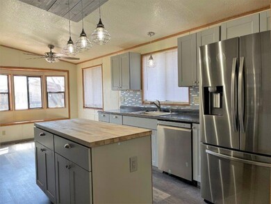 Kitchen (2)