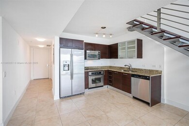 Brickell On The River unit 1704, Miami, FL 33131 - photo 3