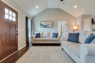 914 Horse Mountain Rd, Shelbyville, TN 37160 - photo 5