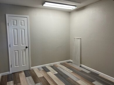 1523 Bingle Rd, Houston, TX 77055 - photo 5