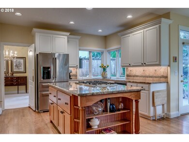 2115 Wellington Dr, West Linn, OR 97068 - photo 6