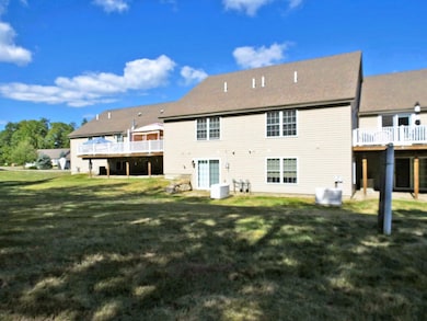 16 Autumn Ln unit C, East Hampstead, NH 03826 - photo 4