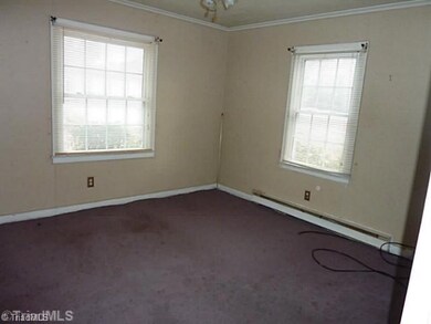 2nd Bedroom.