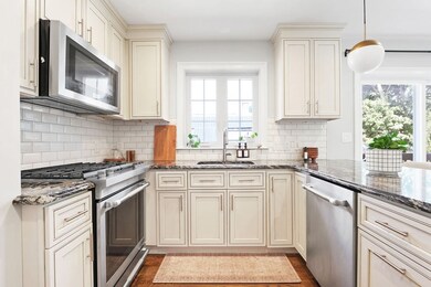 60 Cleverly Ct unit 2, Quincy, MA 02169 - photo 4