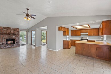 2061 Lenora Lane, Central Point - 3
