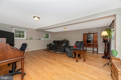 4110 Shady Ln, Knoxville, MD 21758 - photo 6