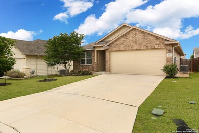 10811 Foals Range, San Antonio, TX 78254 - photo 2