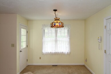 Kitchen Dinning area