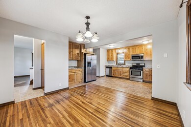 42 105th Ave NE, Minneapolis, MN 55434 - photo 7