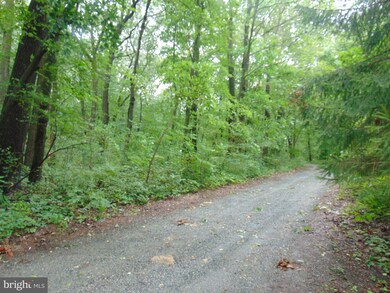 24 Woods Ln, Barto, PA 19504 - photo 2