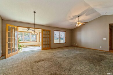 5200 Villa Dr unit 51, Davenport, IA 52806 - photo 6