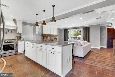 153 E Glenn Rd, Hershey, PA 17033 - photo 7