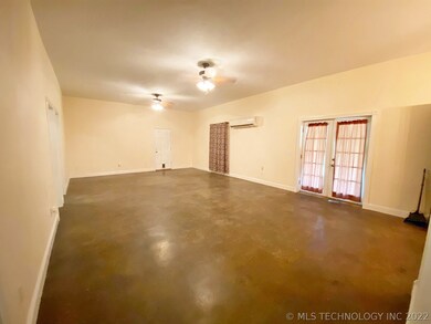 13220 N Pumpkin Hollow, Proctor, OK 74457 - photo 6