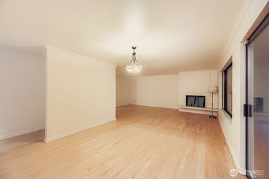 13513 Linden Ave N unit C114, Seattle, WA 98133 - photo 4