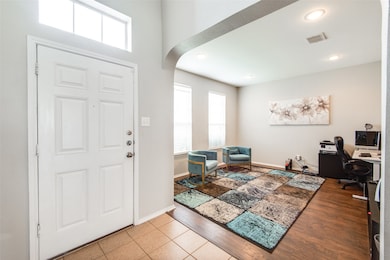 1425 Gatlinburg Cir, Desoto, TX 75115 - photo 3