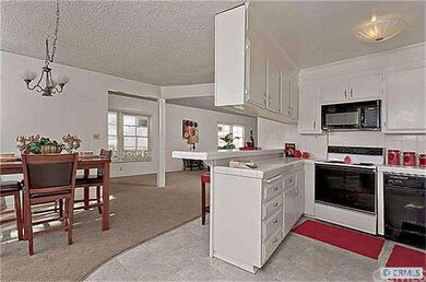Open Kitchen