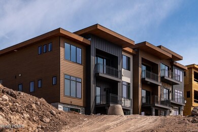 2_Exterior_high_3563150