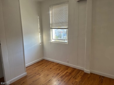 131 Sayre St, Elizabeth, NJ 07208 - photo 2