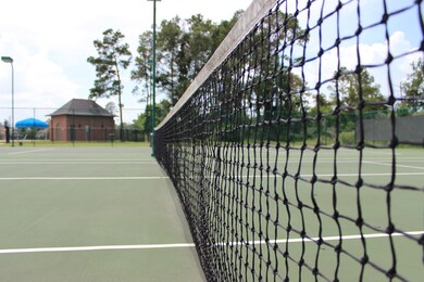 et the best of both fitness and leisure on the fabulous tennis courts in your new neighborhood.