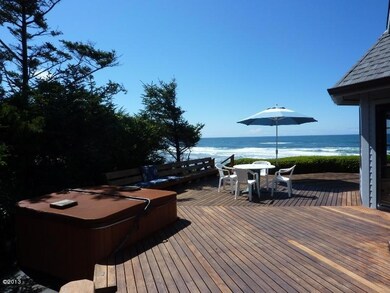Expansive Deck, Hot Tub Included
