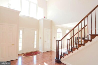 8 Spring Knoll Ct, Lutherville Timonium, MD 21093 - photo 2