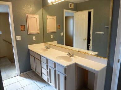 7733 Veracruz (Rear) Ave, El Paso, TX 79915 - photo 5