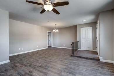 8613 S 17th Way-10