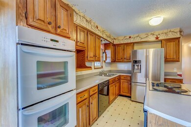14296 Columbia Rd, Dixon, MO 65459 - photo 7