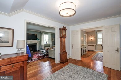 7805 Cobden Rd, Glenside, PA 19038 - photo 4