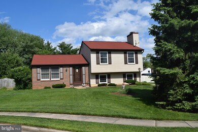 804 Eden Ct, Frederick, MD 21701 - photo 2