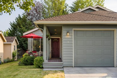 2-2964 NE Stanton Ave (2 of 26)