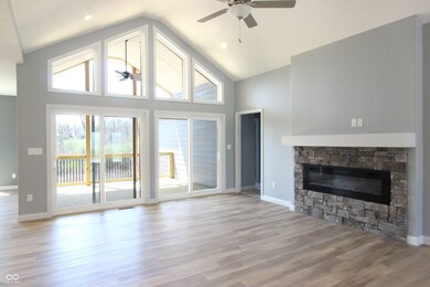 3725 Maple Ridge Trail, Columbus, IN 47201 - photo 6