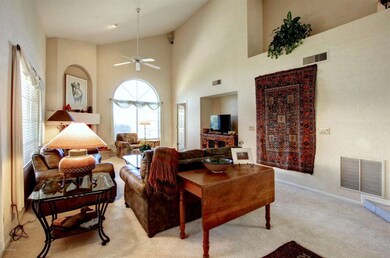 Sugarloaf_LivingRm-2