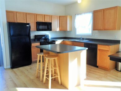 Kitchen with Island Bar - All Kitchen Appliances I