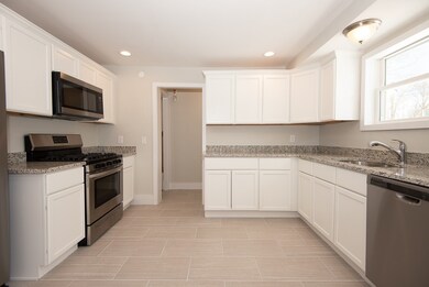 16 Melrose St, Worcester, MA 01605 - photo 7