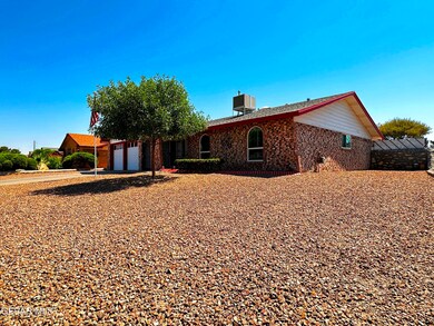 1836 Mike Hill Dr, El Paso, TX 79936 - photo 3