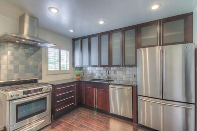 Kitchen (1)