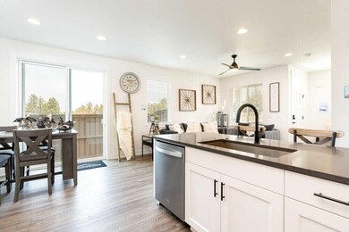 3005 NE Red Jasper Place, Bend, OR 97701 - photo 7