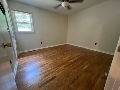 331 Sesame St, Walhalla, SC 29691 - photo 2