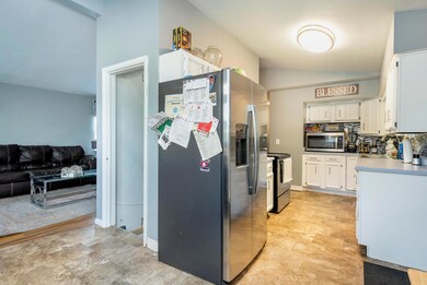 1250 Beechwood Rd, Columbus, OH 43227 - photo 5