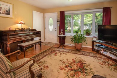 Living Room-3