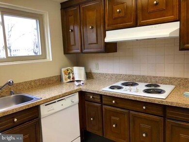 3361 S Leisure World Blvd, Silver Spring, MD 20906 - photo 6